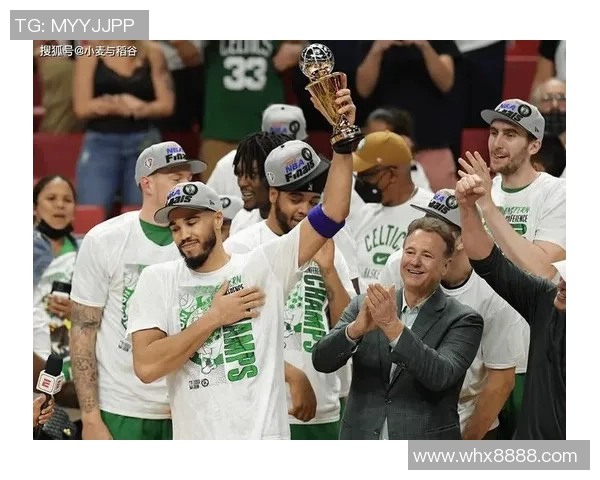 塔图姆担任运营总监向杜克队员传达支持与关怀信息