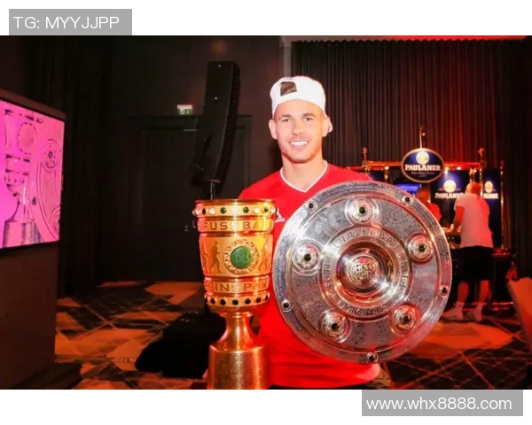 卢卡斯评效力最强球队倾向2020年拜仁超越现巴黎的理由分析 卢卡斯评效力最强球队倾向2020年拜仁超越现巴黎的理由分析