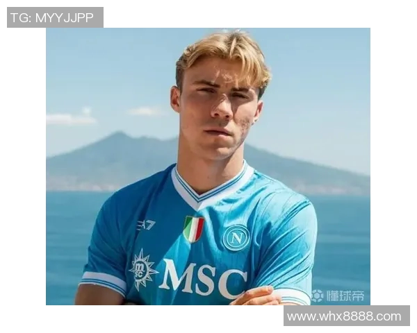 丹麦主帅赞霍伊伦在那不勒斯表现出色队友们乐于给予支持与帮助 丹麦主帅赞霍伊伦在那不勒斯表现出色队友们乐于给予支持与帮助