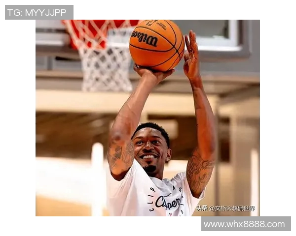 卢表示比尔今日缺席对抗训练仅进行投篮练习状态仍需观察 卢表示比尔今日缺席对抗训练仅进行投篮练习状态仍需观察