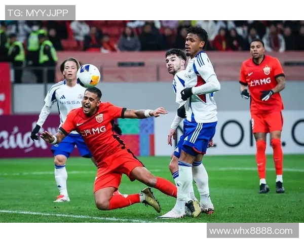 海港新闻官分享球队全家福穆斯卡特居中六名外援齐聚一堂