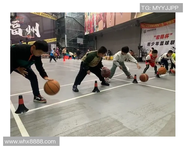 篮球教会我们的合作精神与高效问题解决能力的深刻启示 篮球教会我们的合作精神与高效问题解决能力的深刻启示